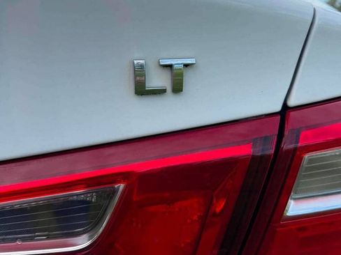 Used 2023 Chevrolet Malibu LT FWD image 15