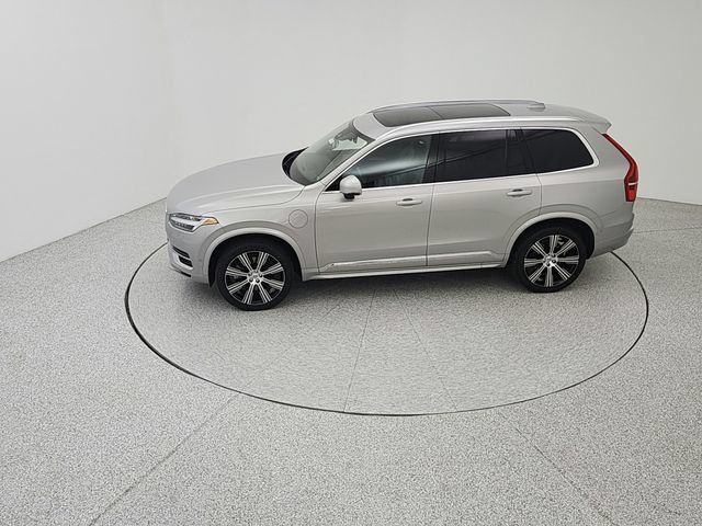 Certified 2025 Volvo XC90 T8 Plus w/ Protection Package Premier AWD/4WD image 20