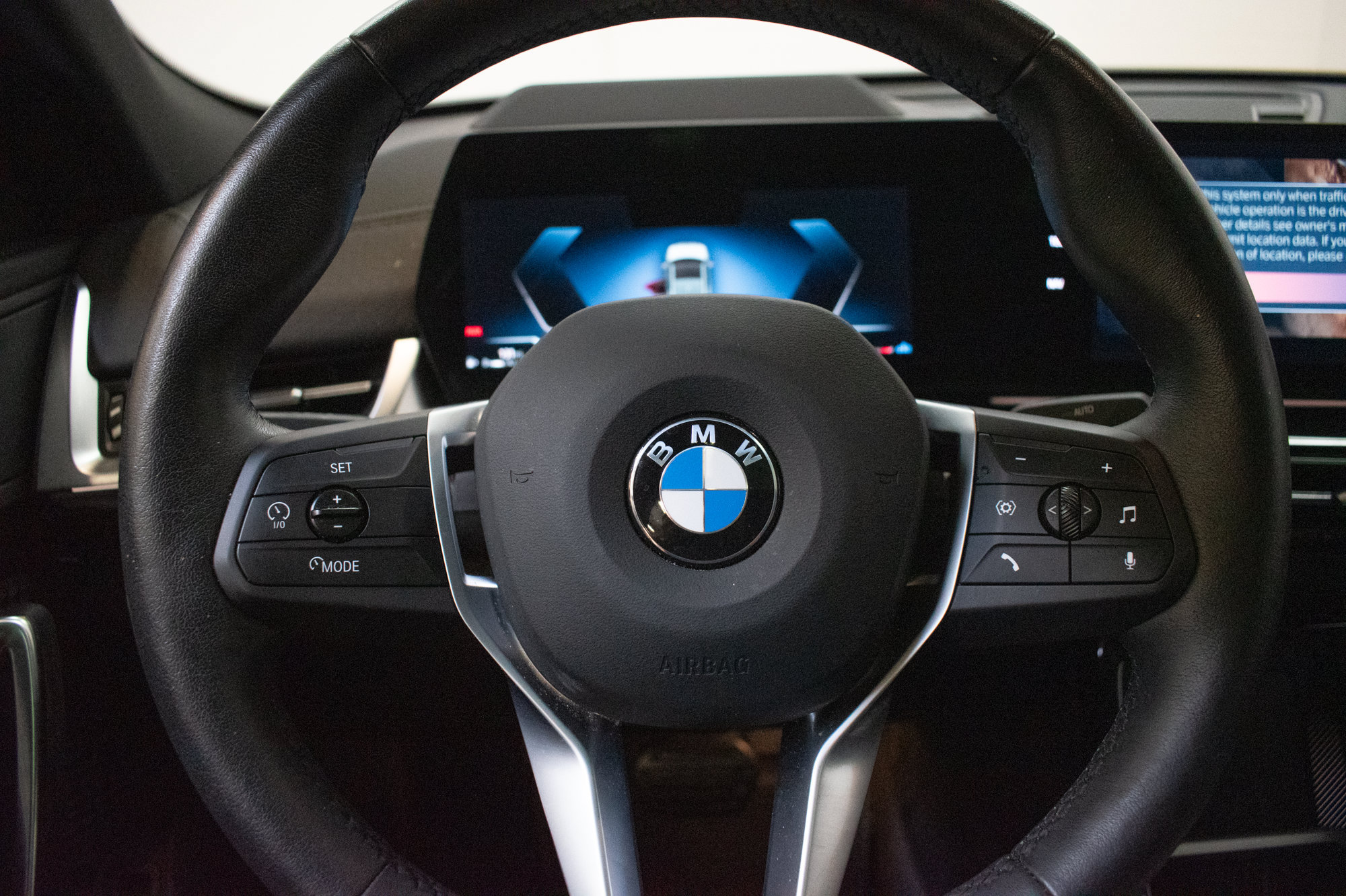 Used 2025 BMW X2 xDrive28i AWD/4WD image 12