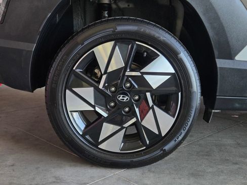 Used 2025 Hyundai Kona SEL AWD/4WD image 5