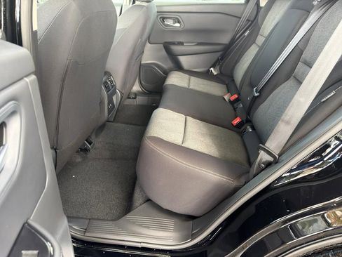 New 2026 Nissan Rogue SV image 28