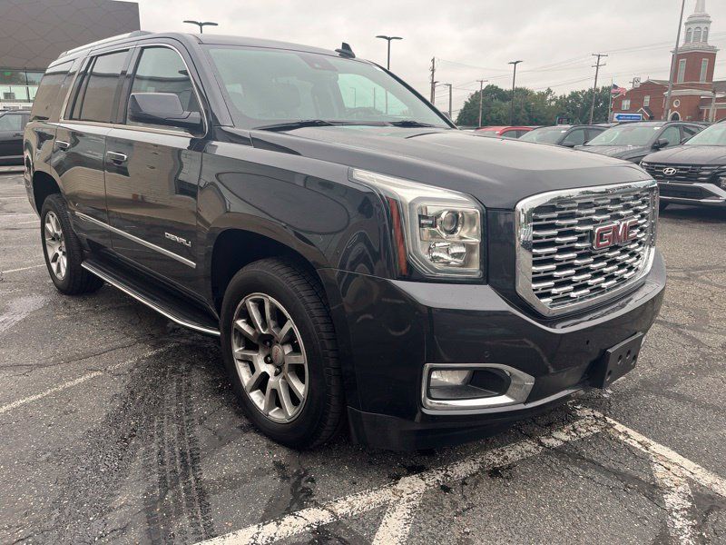Used 2020 GMC Yukon Denali w/ Open Road Package AWD/4WD image 3