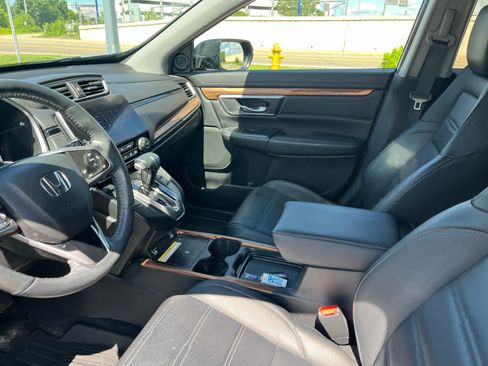 Used 2020 Honda CR-V Touring image 10