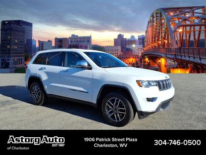 Used 2022 Jeep Grand Cherokee Limited w/ Trailer Tow Group IV