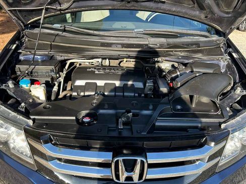 Used 2014 Honda Odyssey EX-L image 17
