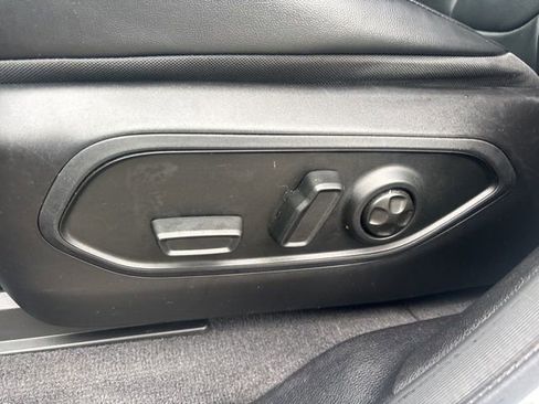 Used 2021 Jeep Grand Cherokee L Limited image 8