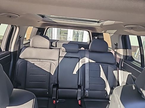 New 2026 Hyundai Santa Fe Limited AWD/4WD image 30