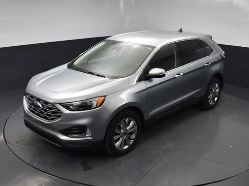 Used 2024 Ford Edge Titanium AWD/4WD image 36