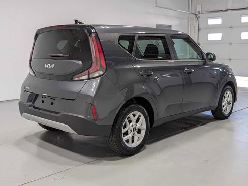 Certified 2023 Kia Soul LX w/ Option Group 015 FWD image 8