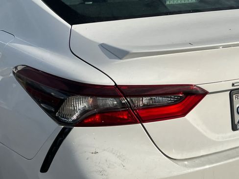 Certified 2021 Toyota Camry SE FWD image 20