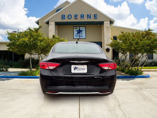 Used 2016 Chrysler 200 C w/ Navigation & Sound Group I FWD image 4