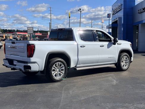 New 2026 GMC Sierra 1500 Denali w/ Technology Package image 4