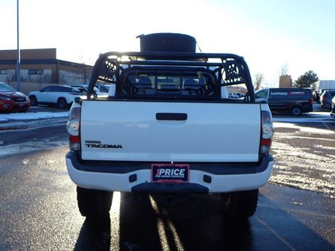 Used 2013 Toyota Tacoma 4x4 Double Cab w/ TRD Sport Pkg image 3