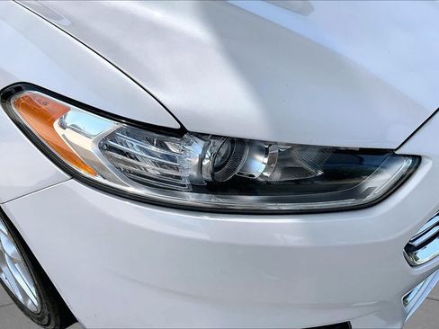 Used 2014 Ford Fusion Titanium FWD image 27