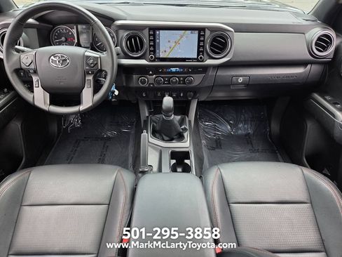 Used 2023 Toyota Tacoma TRD Pro AWD/4WD image 12