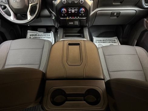 Used 2022 Chevrolet Silverado 1500 RST AWD/4WD image 25