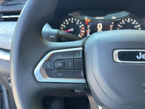 Used 2024 Jeep Compass Latitude AWD/4WD image 20