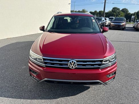 Used 2019 Volkswagen Tiguan SEL Premium AWD/4WD image 2
