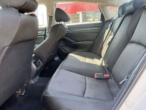 Used 2019 Honda Accord LX image 11