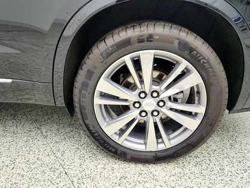 Used 2022 Cadillac XT6 Premium Luxury w/ Technology Package AWD/4WD image 9