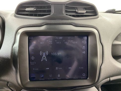 Used 2021 Jeep Renegade Trailhawk w/ Trailer Tow Group AWD/4WD image 25