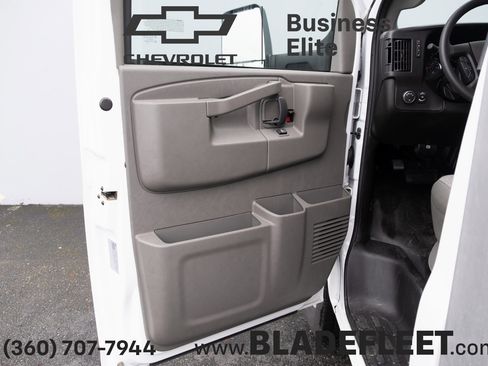 New 2024 Chevrolet Express 3500 w/ Power Convenience Package image 17