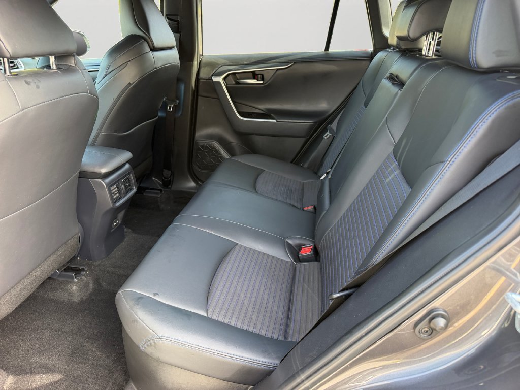 Used 2024 Toyota RAV4 XSE w/ Weather Package AWD/4WD image 12