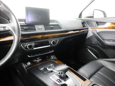 Used 2018 Audi Q5 2.0T Premium image 30