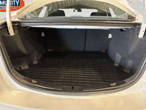 Used 2020 Ford Fusion SE image 21