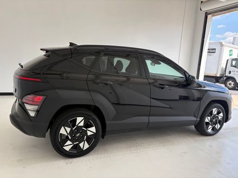 Used 2024 Hyundai Kona SEL FWD image 19
