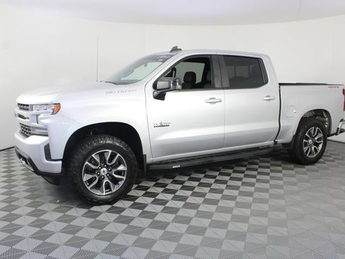 Used 2021 Chevrolet Silverado 1500 RST w/ Texas Edition Plus AWD/4WD image 2