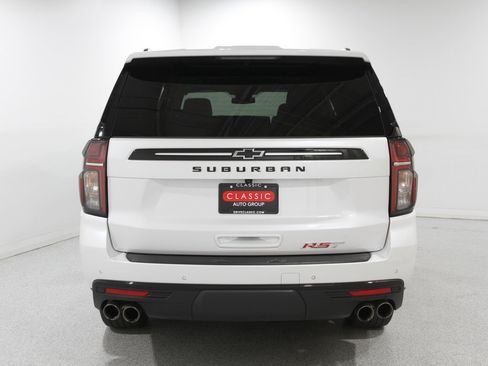 Certified 2023 Chevrolet Suburban RST w/ Sport Performance Package image 23