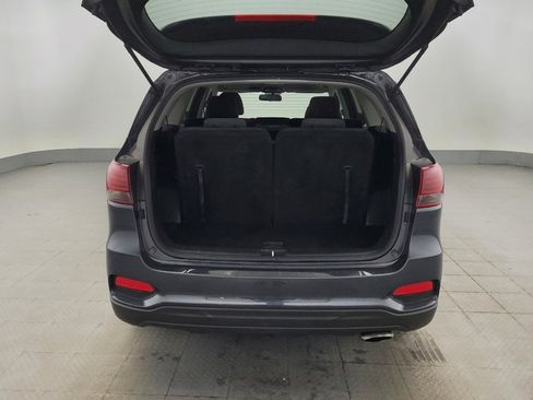 Used 2019 Kia Sorento AWD image 29