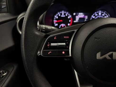 Used 2024 Kia Forte LXS image 22