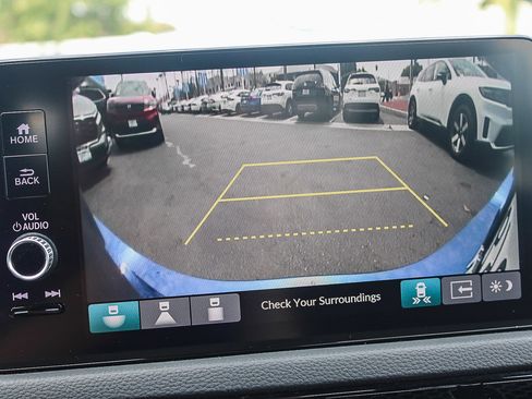 Used 2023 Honda Civic Touring image 25