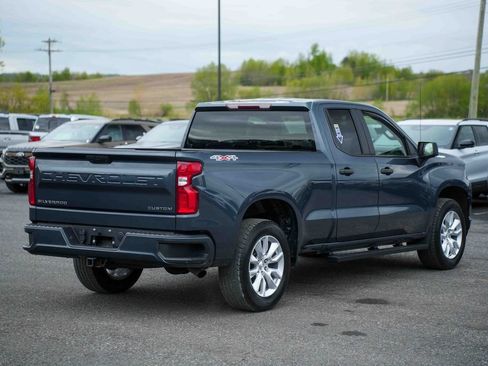 Used 2022 Chevrolet Silverado 1500 Custom AWD/4WD image 5
