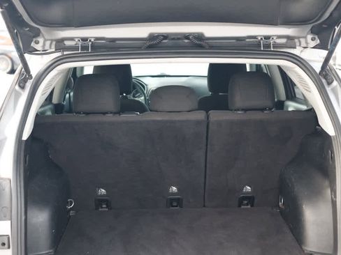 Used 2018 Jeep Compass Sport w/ Tech Group image 12