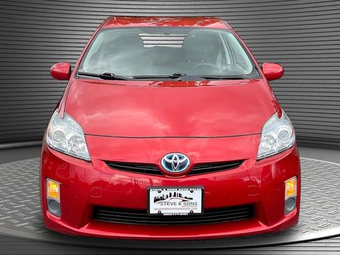 Used 2010 Toyota Prius FWD image 2