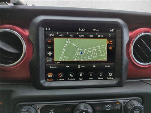 Used 2023 Jeep Gladiator Rubicon w/ LED Lighting Group AWD/4WD image 13
