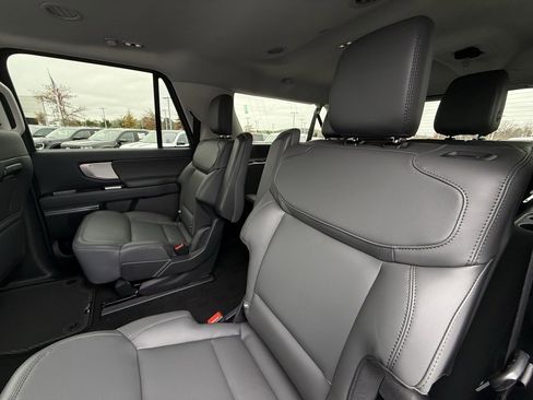New 2026 Ford Expedition Max Active image 28