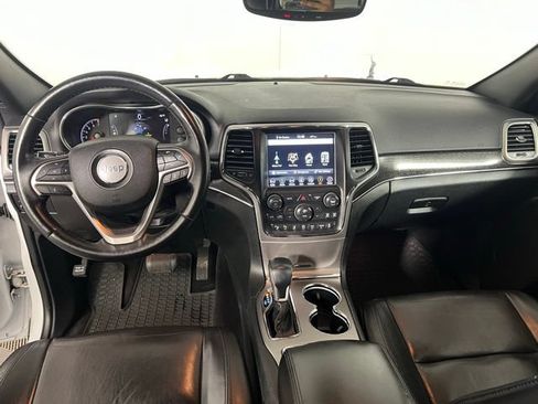 Certified 2018 Jeep Grand Cherokee Limited AWD/4WD image 27