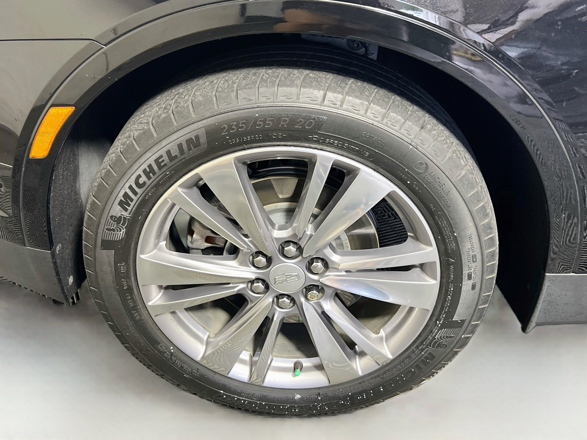 Used 2023 Cadillac XT5 Premium Luxury w/ Technology Package FWD image 13