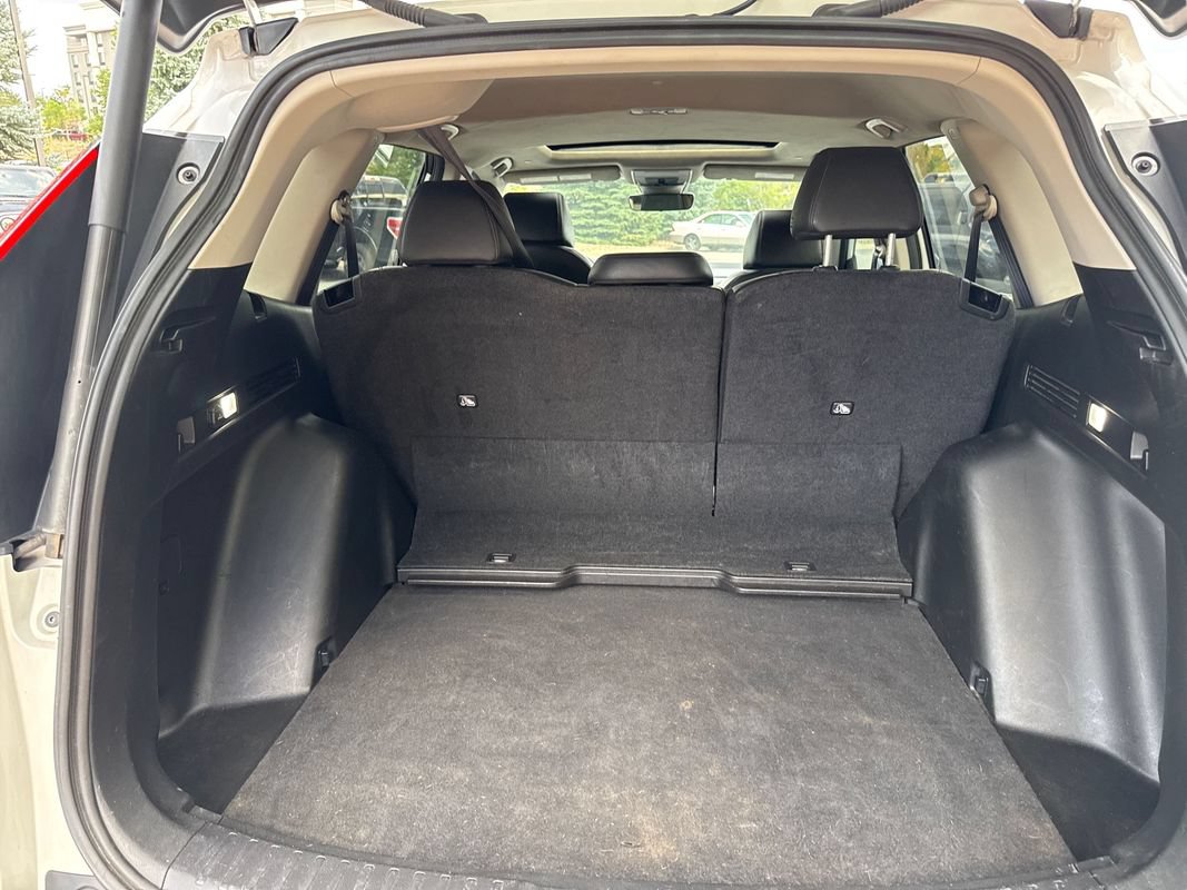 Used 2024 Honda CR-V EX-L image 22