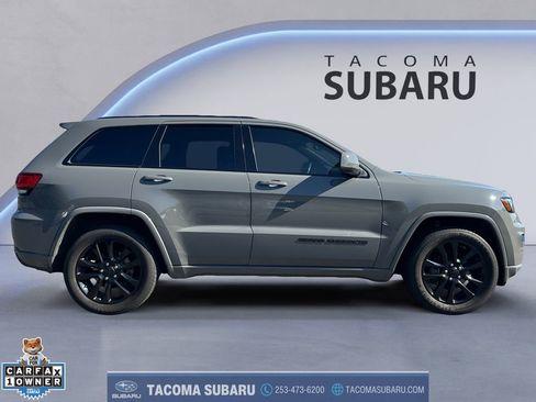 Used 2020 Jeep Grand Cherokee Altitude AWD/4WD image 6