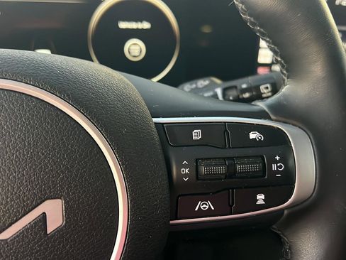 Used 2023 Kia Sportage SX FWD image 21