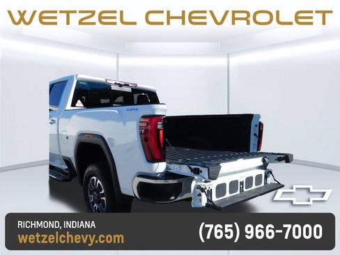 Used 2025 GMC Sierra 2500 SLT w/ Texas SLT Premium Package AWD/4WD image 11