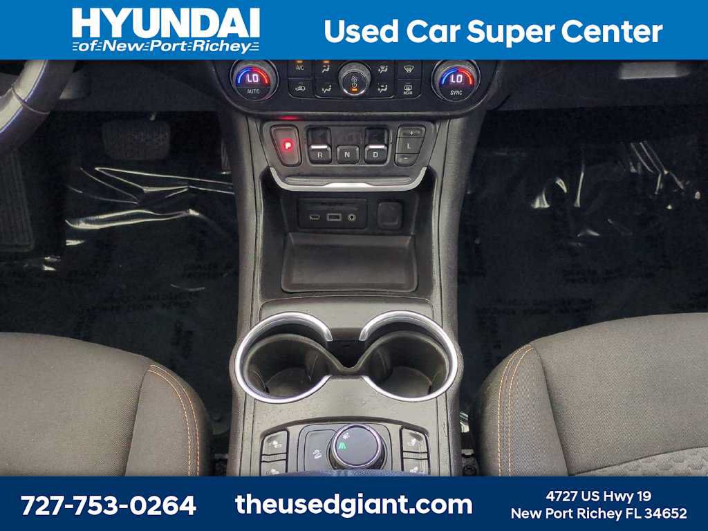 Used 2018 GMC Terrain SLE w/ Driver Convenience Package FWD image 21