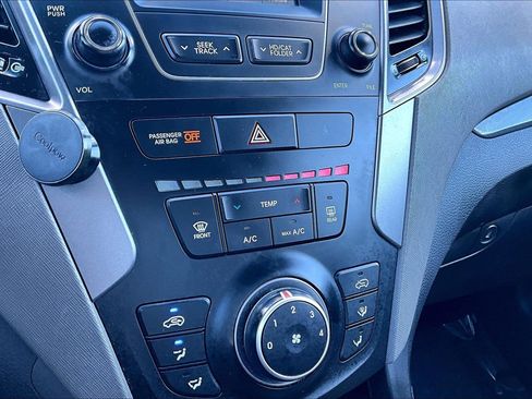 Used 2016 Hyundai Santa Fe AWD w/ Option Group 02 image 32