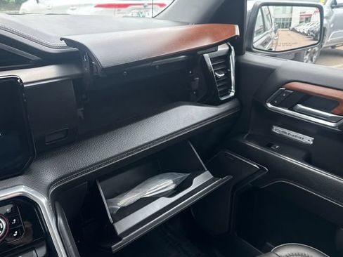 Used 2023 GMC Sierra 1500 Denali AWD/4WD image 41