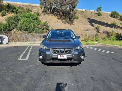 Used 2023 Subaru Crosstrek 2.5i Sport AWD/4WD image 2